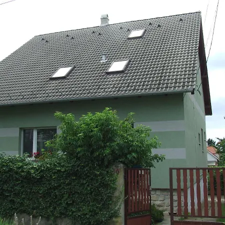 Balatonfesto Apartman Διαμέρισμα Veszprém